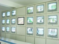 構筑安全防線 監(jiān)控器支架與信息安全設備的選購指南